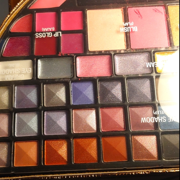 Makeup Case - Picture 11 of 11